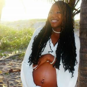 Meet your Posher, Aasha